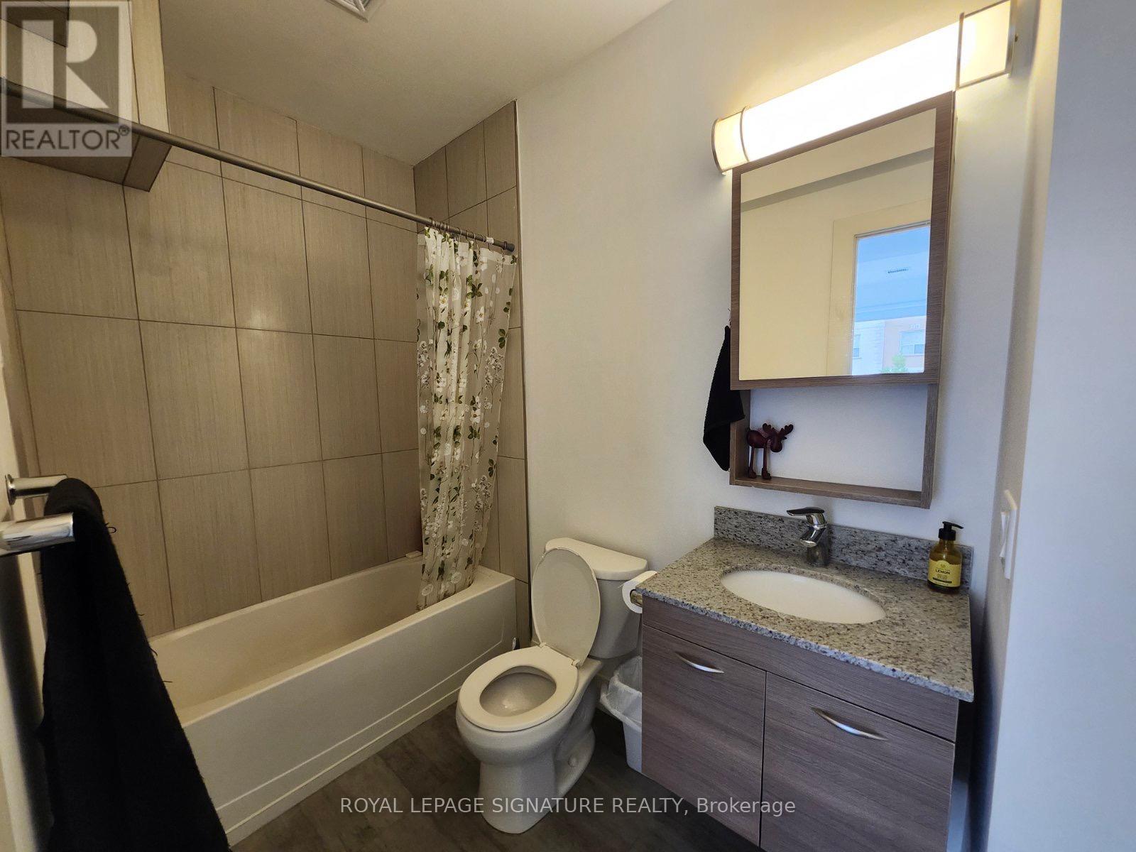 217 - 318 Spruce Street W, Waterloo, Ontario  N2L 3M7 - Photo 5 - X12529414