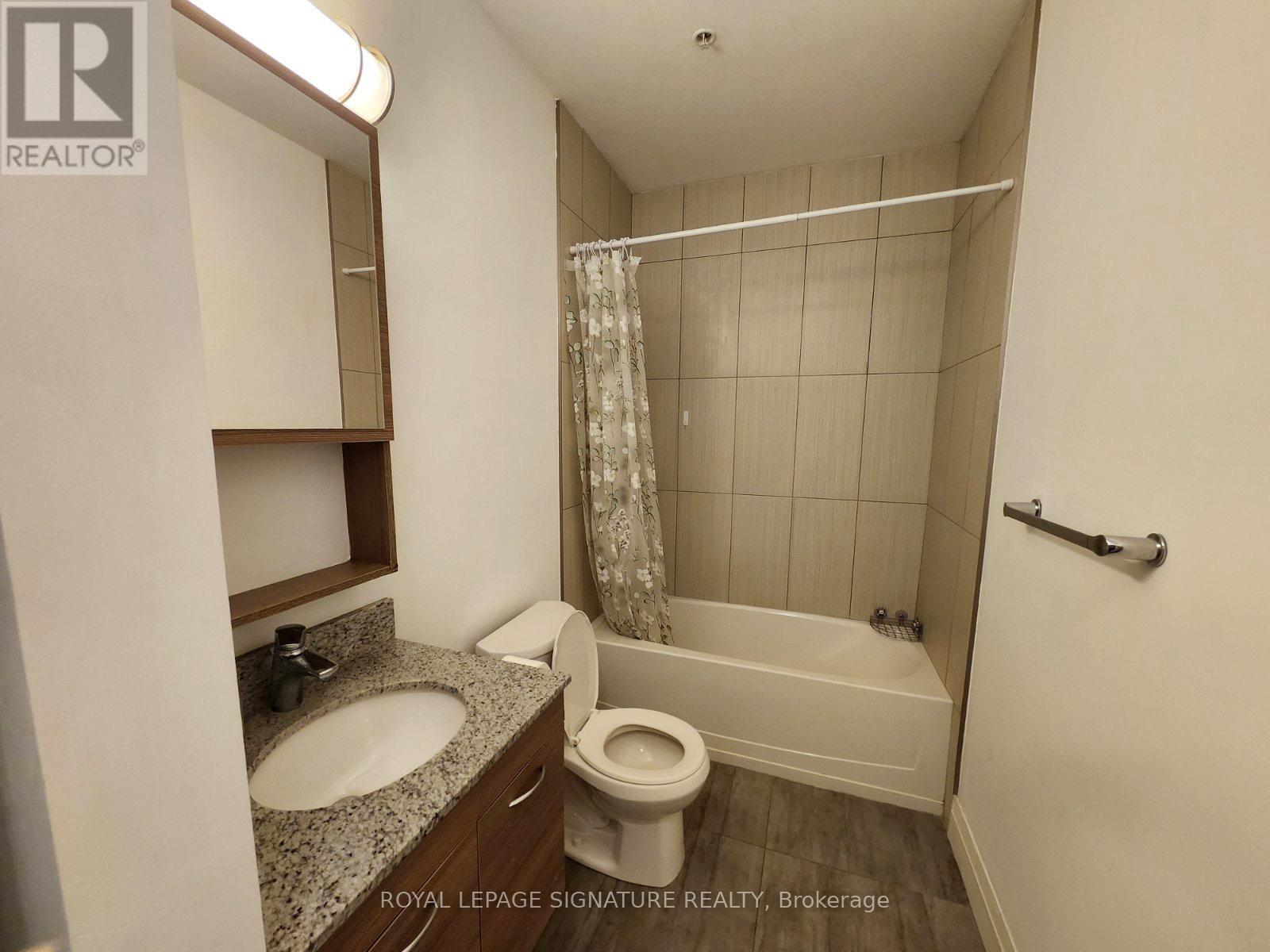 217 - 318 Spruce Street W, Waterloo, Ontario  N2L 3M7 - Photo 8 - X12529414