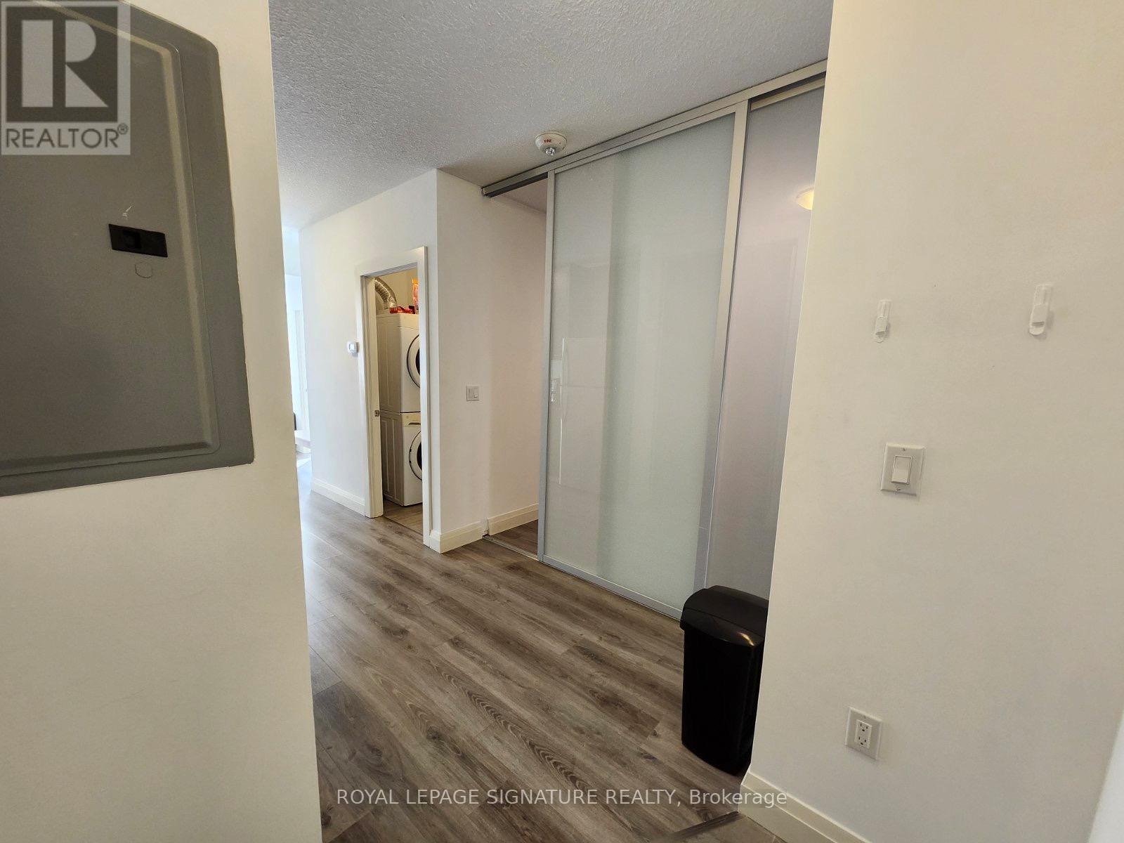 217 - 318 Spruce Street W, Waterloo, Ontario  N2L 3M7 - Photo 9 - X12529414