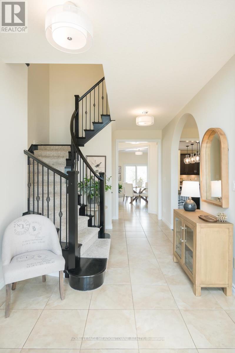 63 Stewart Drive, Erin, Ontario  N1H 6H7 - Photo 6 - X12529440