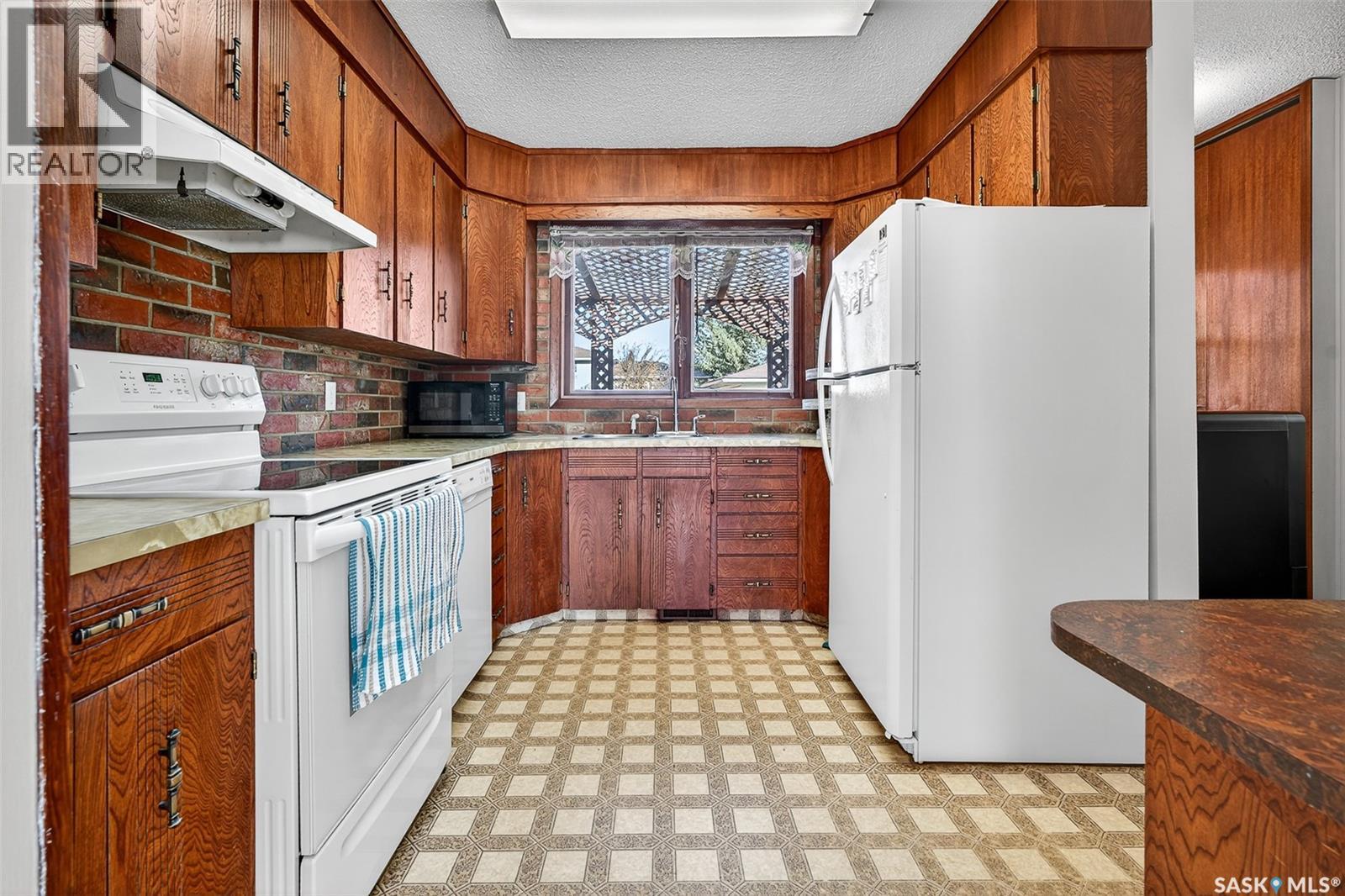 79 Bluebell Crescent, Moose Jaw, Saskatchewan  S6J 1A2 - Photo 12 - SK023729