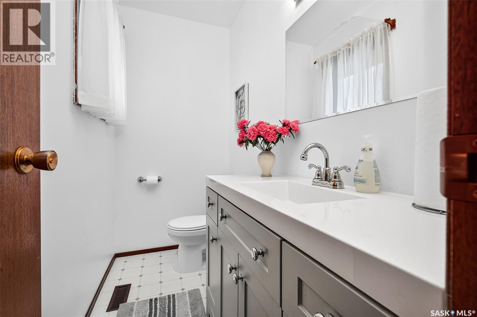 79 Bluebell Crescent, Moose Jaw, Saskatchewan  S6J 1A2 - Photo 18 - SK023729