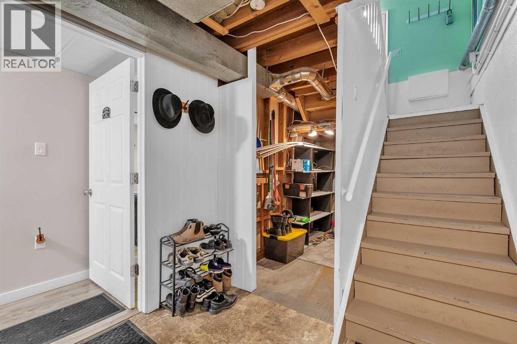 28 Hilton Avenue Nw, Calgary, Alberta  T2K 2H2 - Photo 23 - A2257158