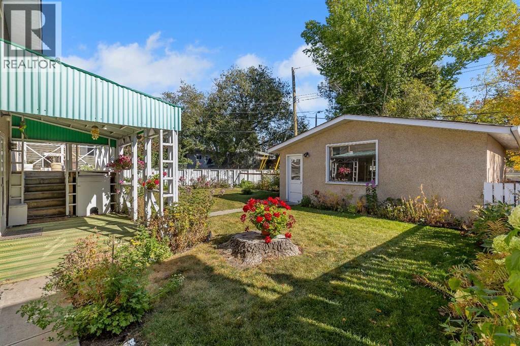 3224 Carol Drive Nw, Calgary, Alberta  T2L 0K6 - Photo 11 - A2262353