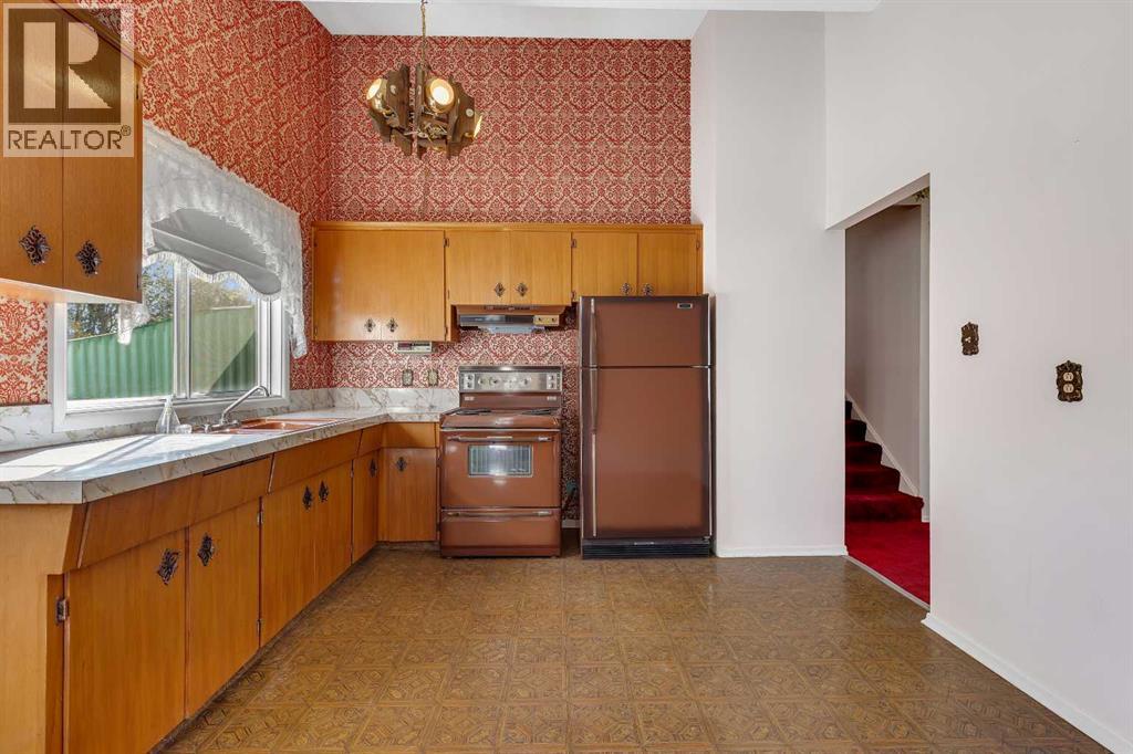 3224 Carol Drive Nw, Calgary, Alberta  T2L 0K6 - Photo 12 - A2262353