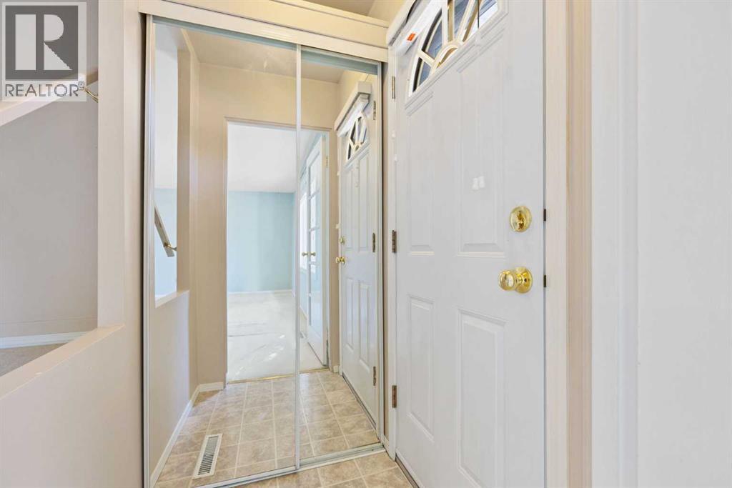 311, 4525 31 Street Sw, Calgary, Alberta  T3E 2P8 - Photo 6 - A2263693