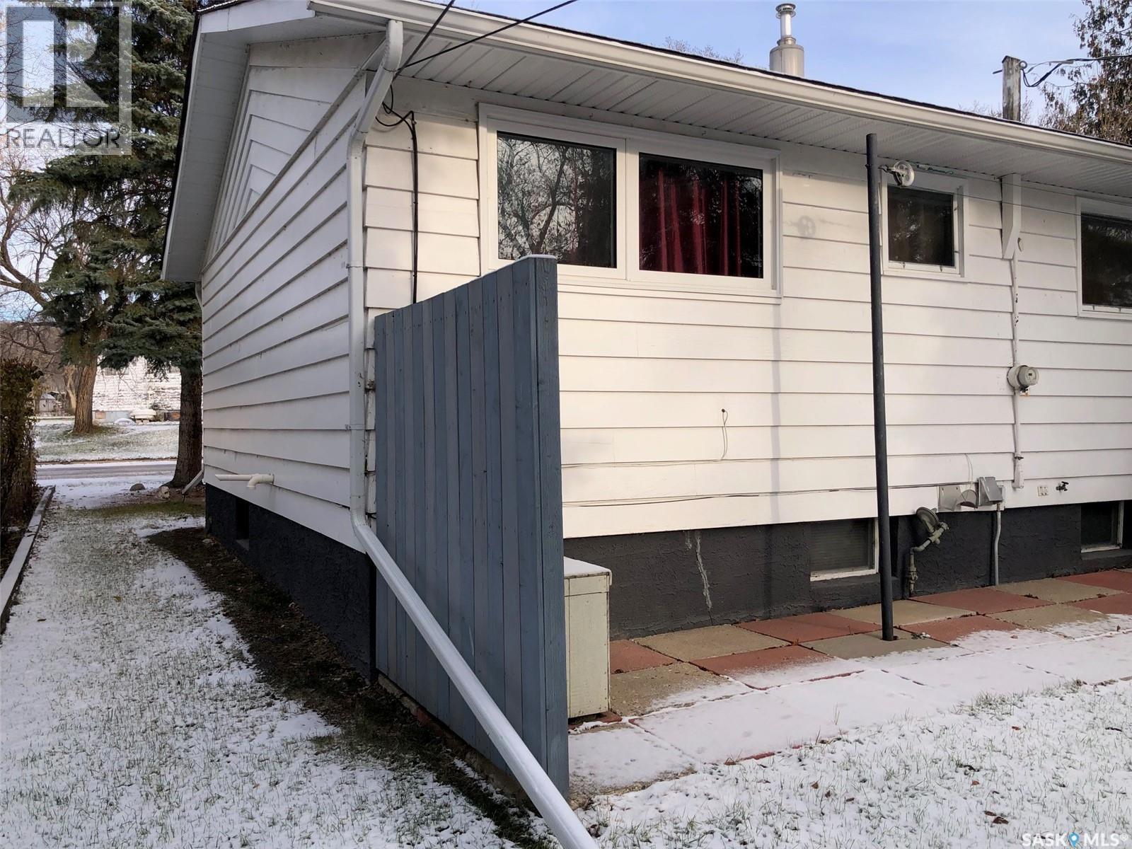 340 Kendall Street, Kamsack, Saskatchewan  S0A 1S0 - Photo 6 - SK023778