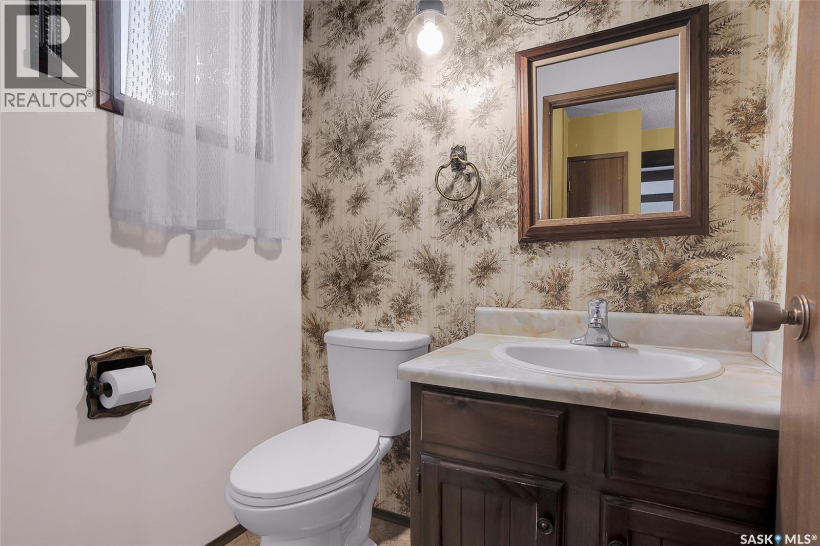 58 Albany Crescent, Saskatoon, Saskatchewan  S7K 1J3 - Photo 18 - SK023753