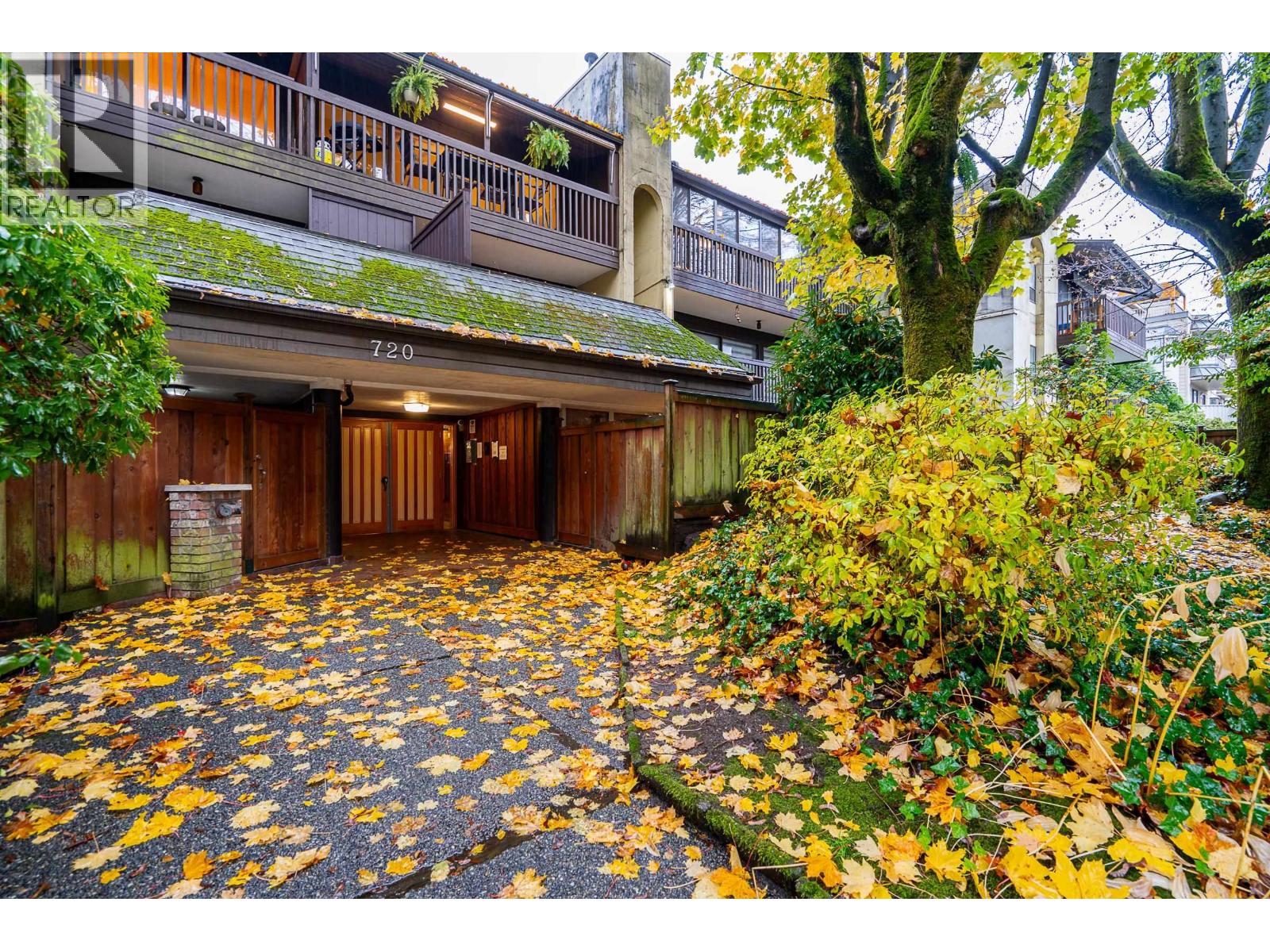 305 720 Eighth Avenue, New Westminster, British Columbia  V3M 2R3 - Photo 36 - R3066105