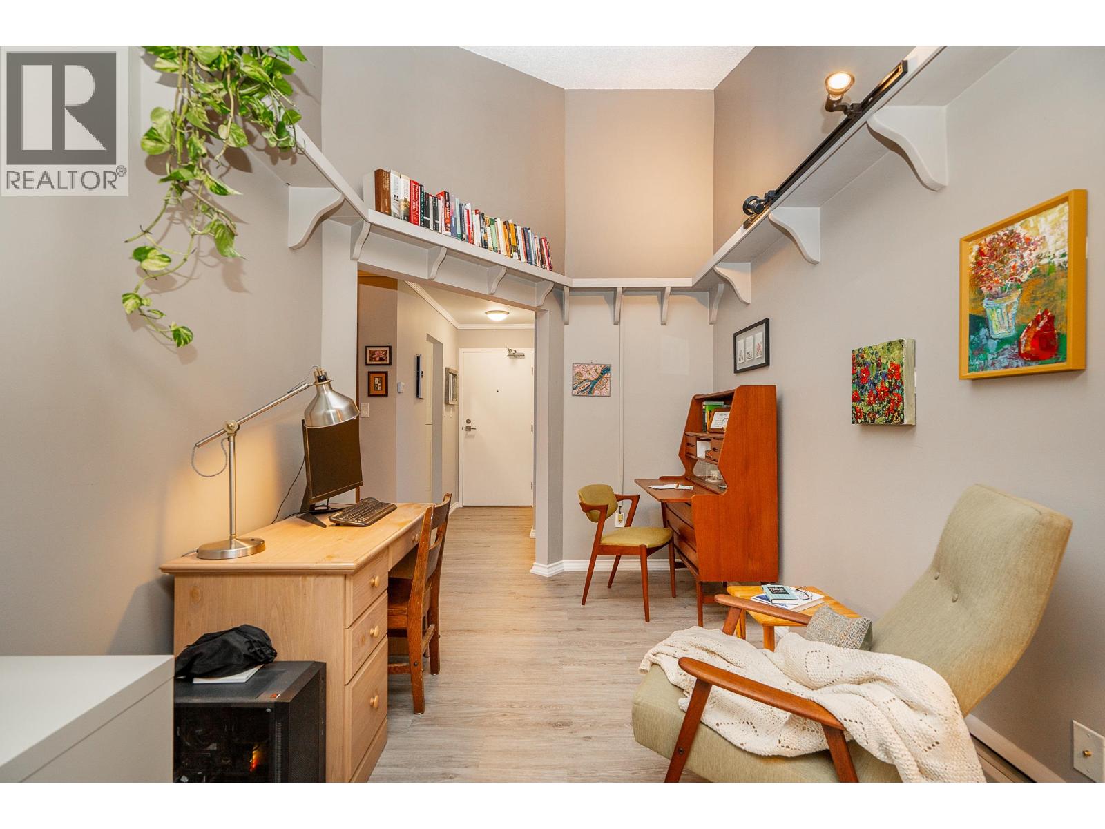 305 720 Eighth Avenue, New Westminster, British Columbia  V3M 2R3 - Photo 13 - R3066105