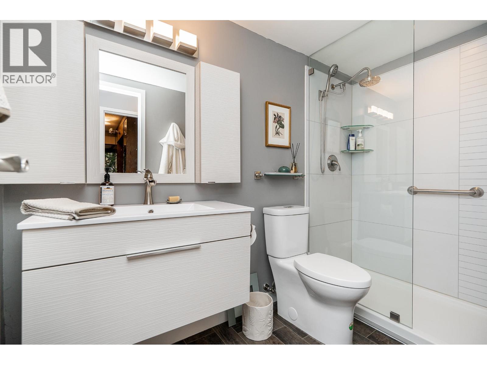 305 720 Eighth Avenue, New Westminster, British Columbia  V3M 2R3 - Photo 28 - R3066105