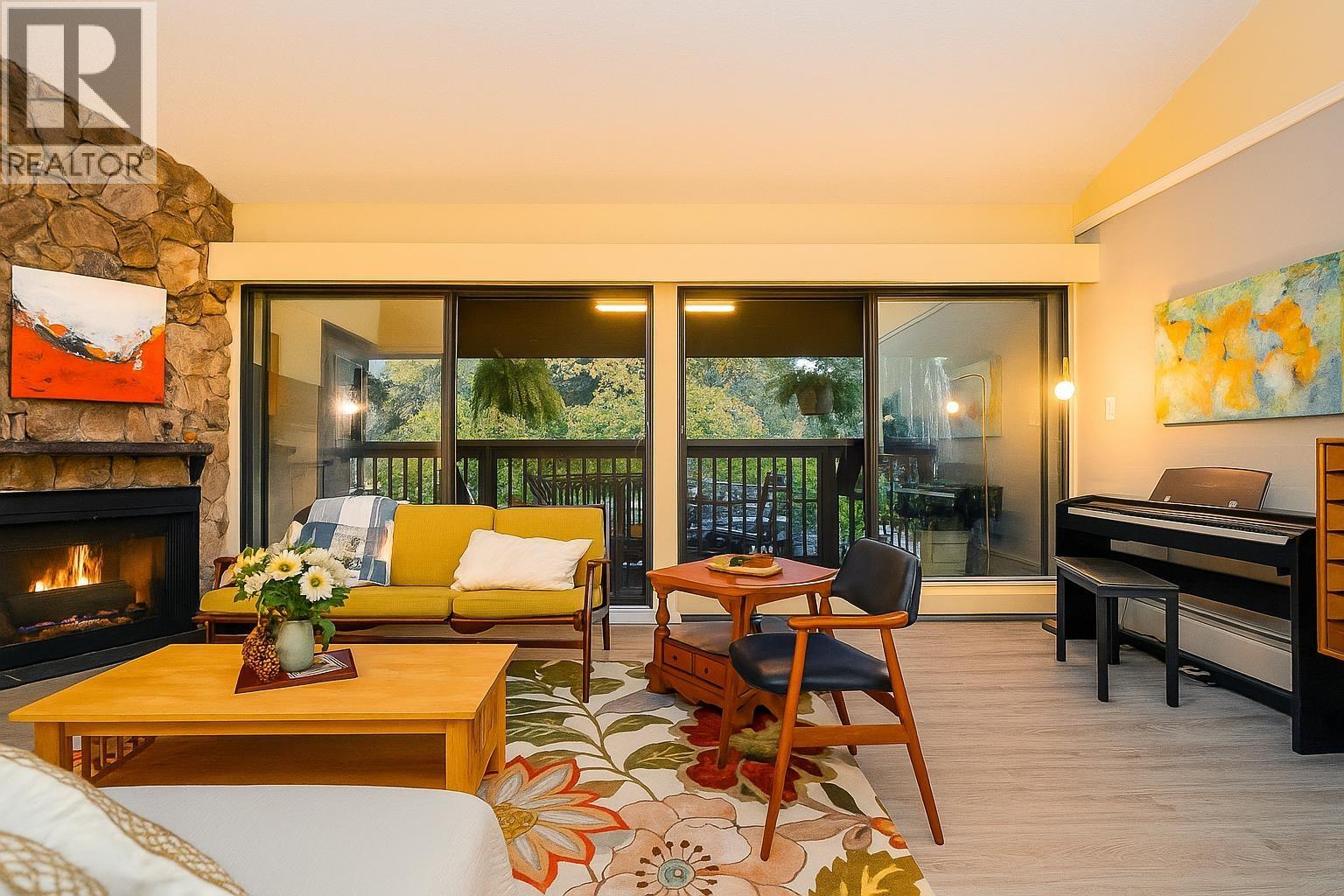 305 720 Eighth Avenue, New Westminster, British Columbia  V3M 2R3 - Photo 6 - R3066105