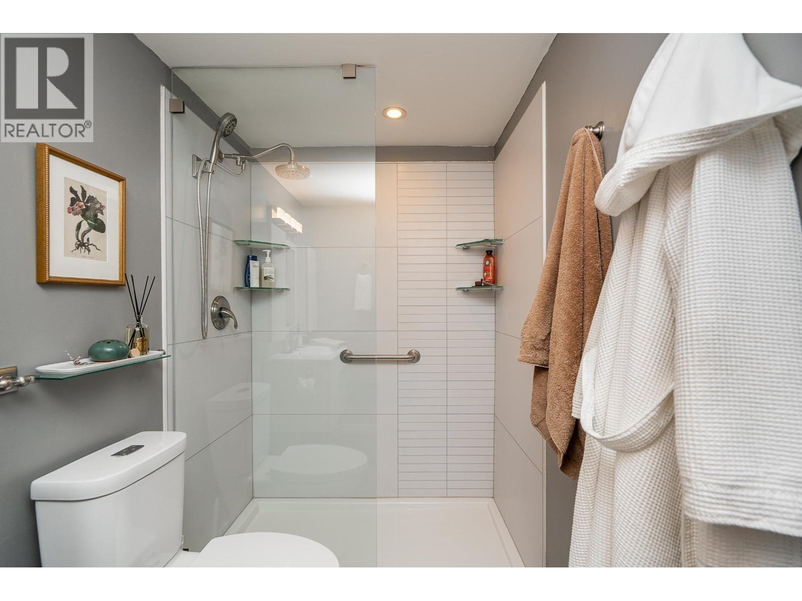 305 720 Eighth Avenue, New Westminster, British Columbia  V3M 2R3 - Photo 29 - R3066105