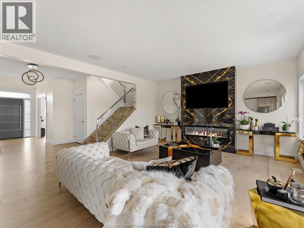 15 Major Boulevard, Lasalle, Ontario  N9J 1C6 - Photo 4 - 25028482