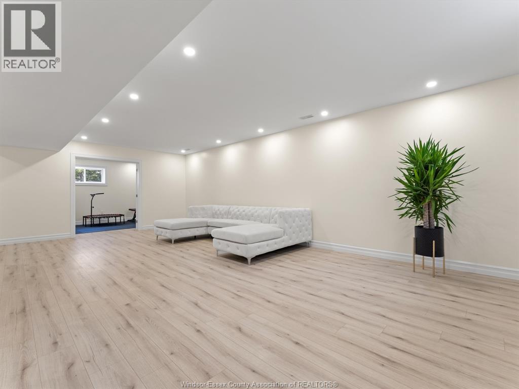 15 Major Boulevard, Lasalle, Ontario  N9J 1C6 - Photo 40 - 25028482