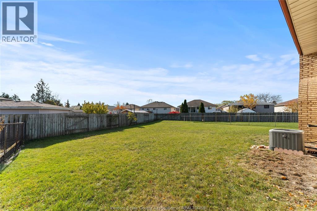 2737 Bramley Crescent, Windsor, Ontario  N8W 4X2 - Photo 25 - 25028474