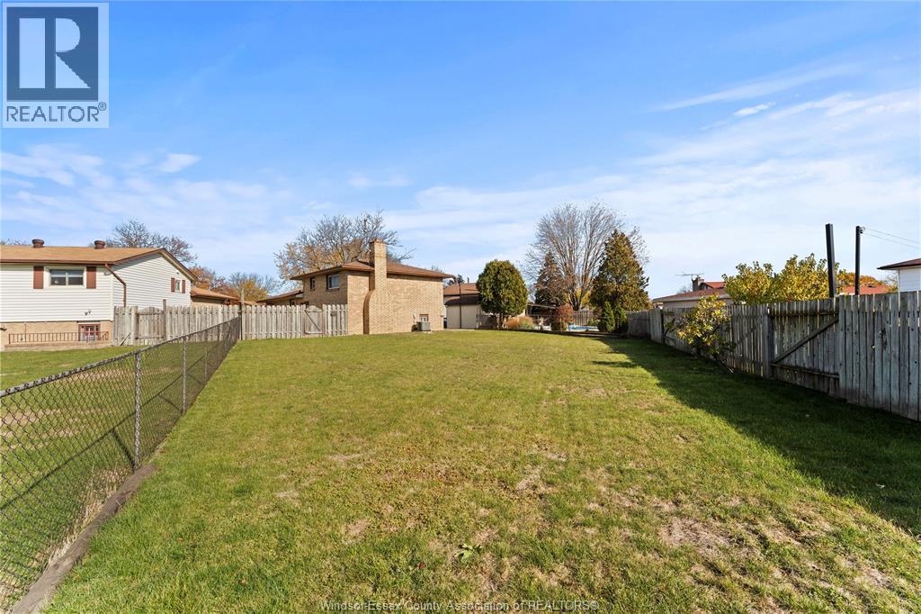 2737 Bramley Crescent, Windsor, Ontario  N8W 4X2 - Photo 28 - 25028474