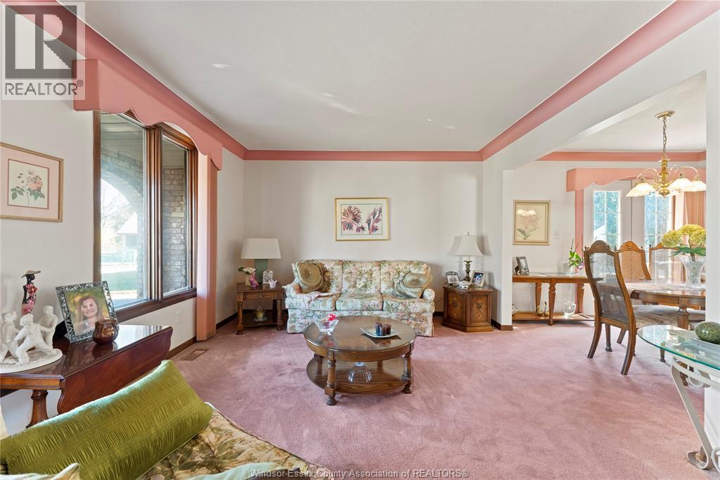 2737 Bramley Crescent, Windsor, Ontario  N8W 4X2 - Photo 6 - 25028474