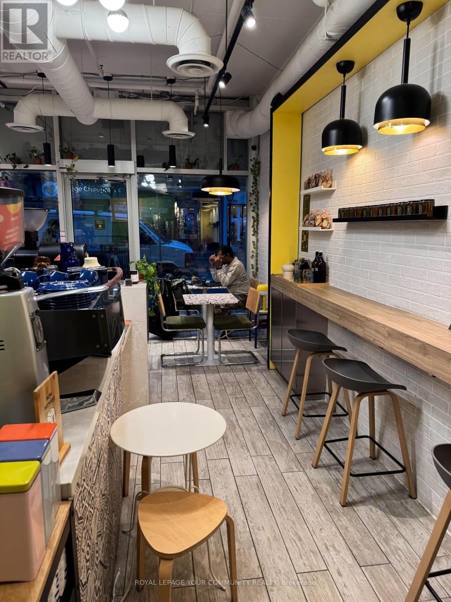 101 - 799 College Street, Toronto, Ontario  M6G 1C7 - Photo 15 - C12529490