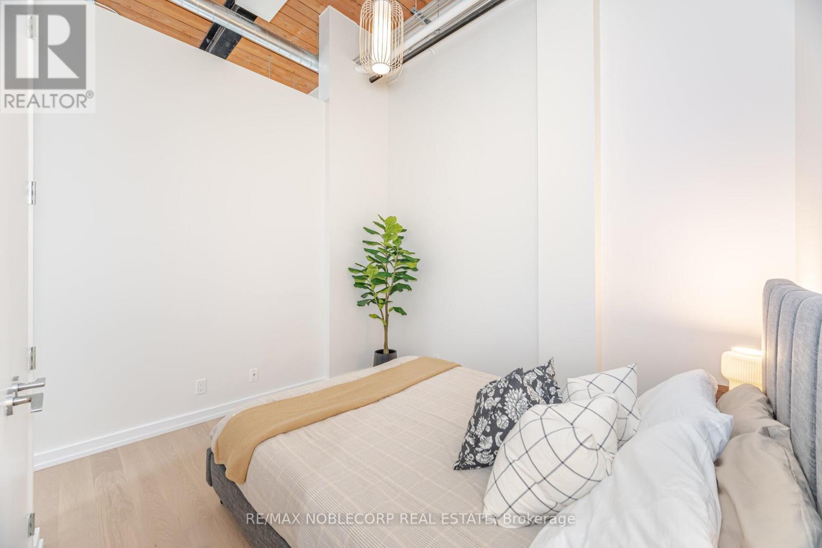 119 - 43 Hanna Avenue, Toronto, Ontario  M6K 1X1 - Photo 15 - C12529504