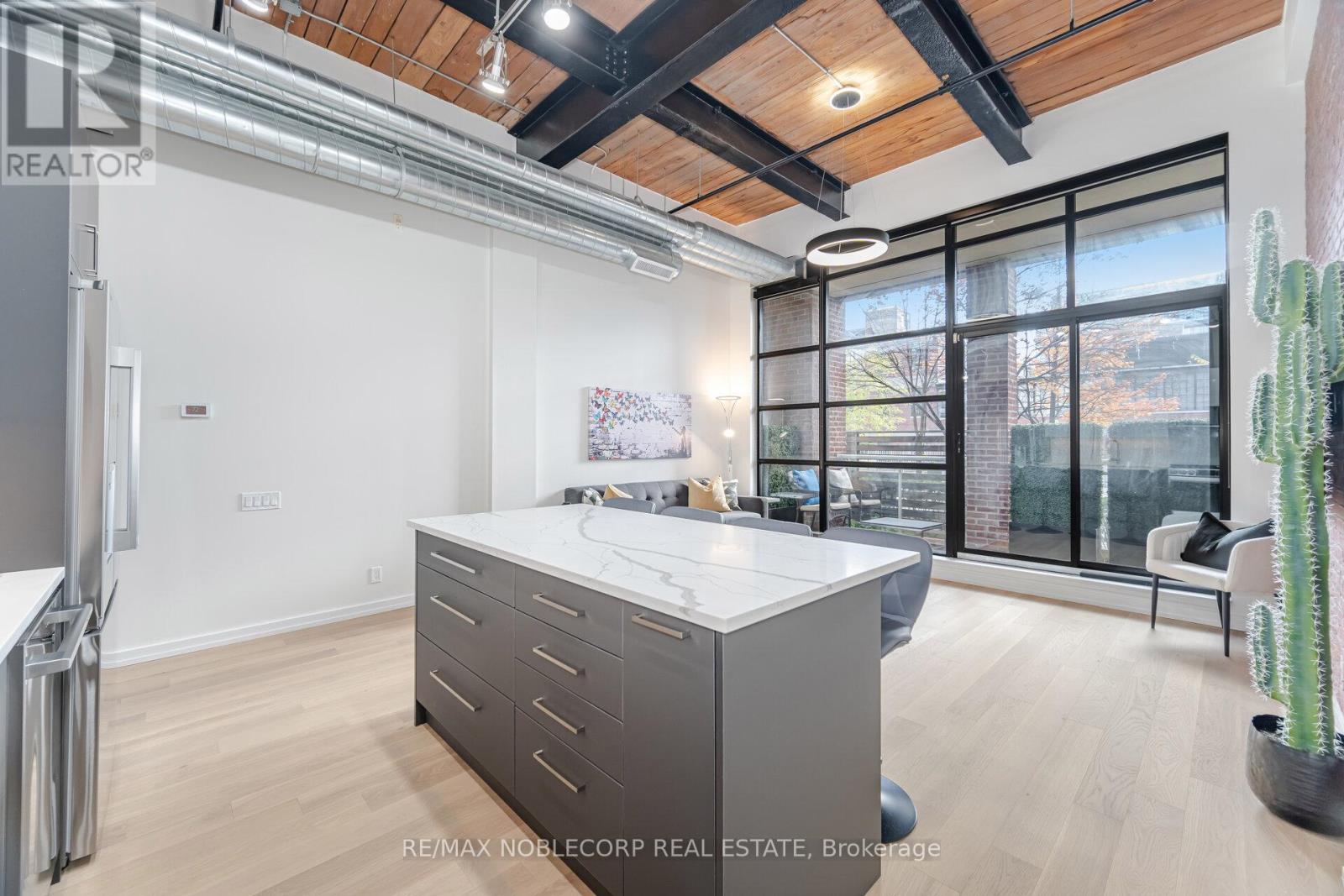 119 - 43 Hanna Avenue, Toronto, Ontario  M6K 1X1 - Photo 7 - C12529504