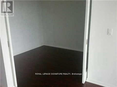 2301 - 832 Bay St, Toronto, Ontario  M5S 1Z6 - Photo 8 - C12529634