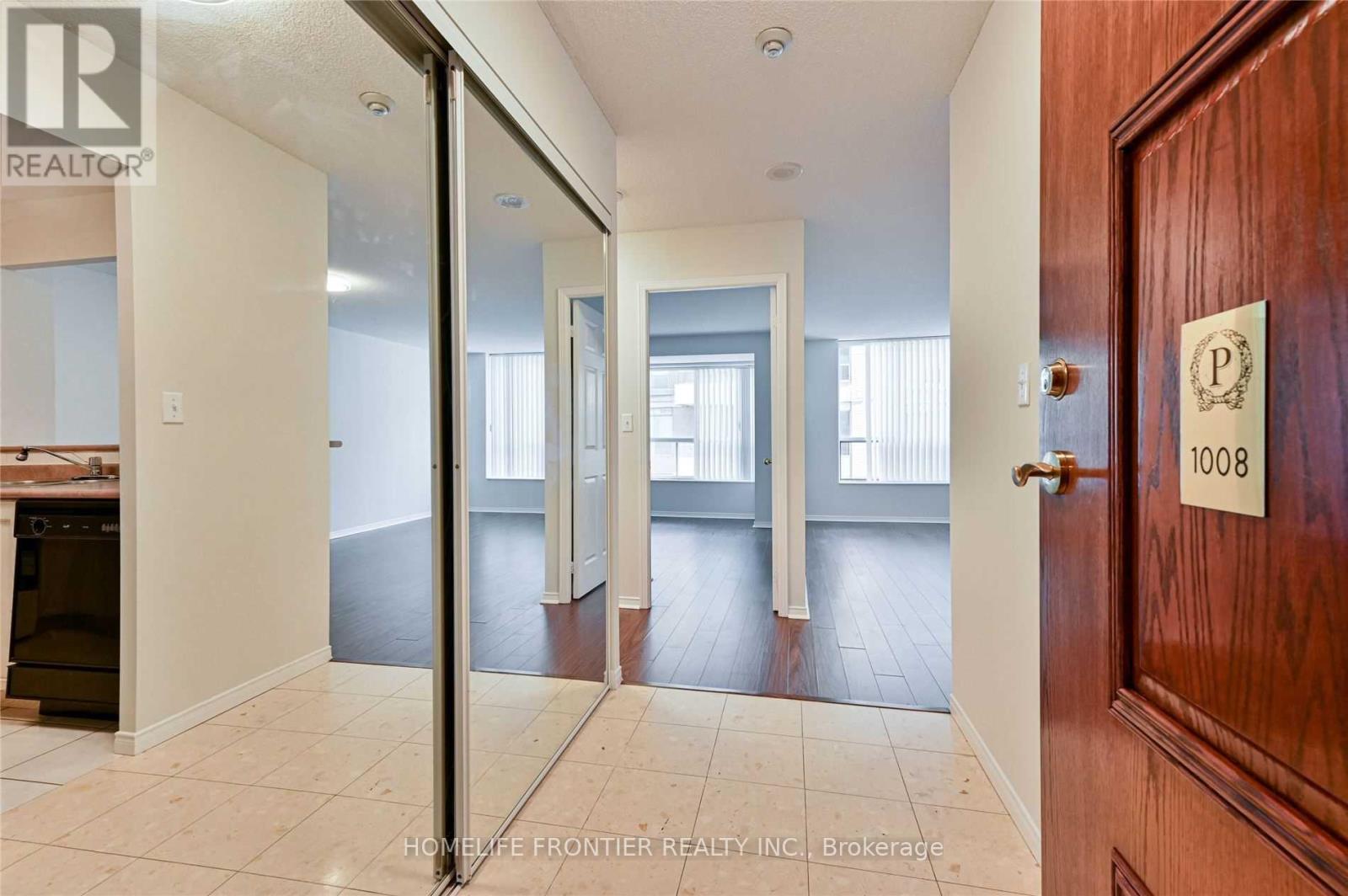 1008 - 29 Pemberton Avenue, Toronto, Ontario  M2M 4L5 - Photo 5 - C12529638