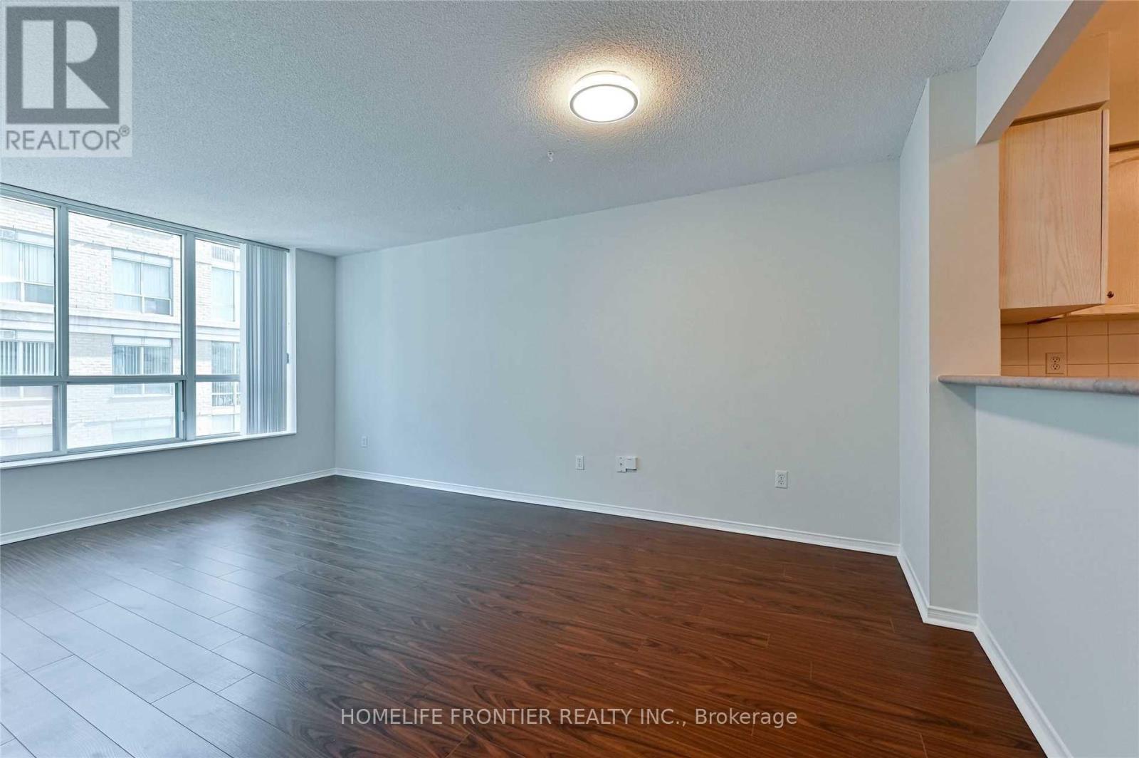 1008 - 29 Pemberton Avenue, Toronto, Ontario  M2M 4L5 - Photo 8 - C12529638