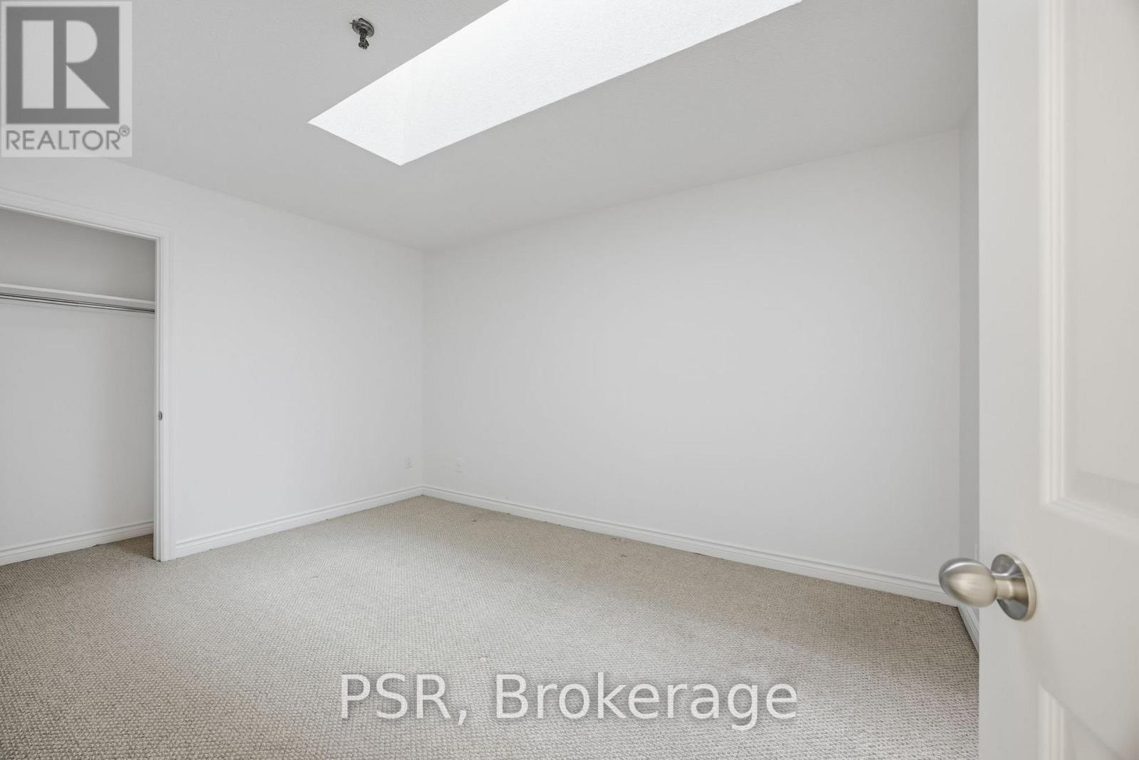 7 - 3314 Yonge Street, Toronto, Ontario  M4N 2M4 - Photo 13 - C12529674