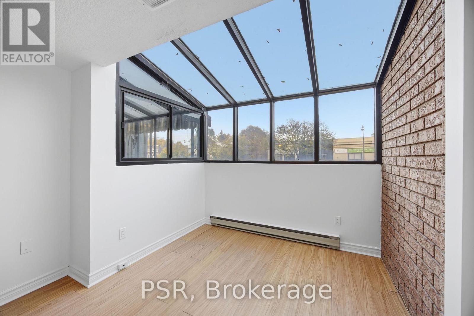 7 - 3314 Yonge Street, Toronto, Ontario  M4N 2M4 - Photo 5 - C12529674