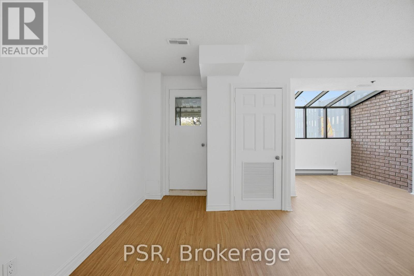 7 - 3314 Yonge Street, Toronto, Ontario  M4N 2M4 - Photo 7 - C12529674