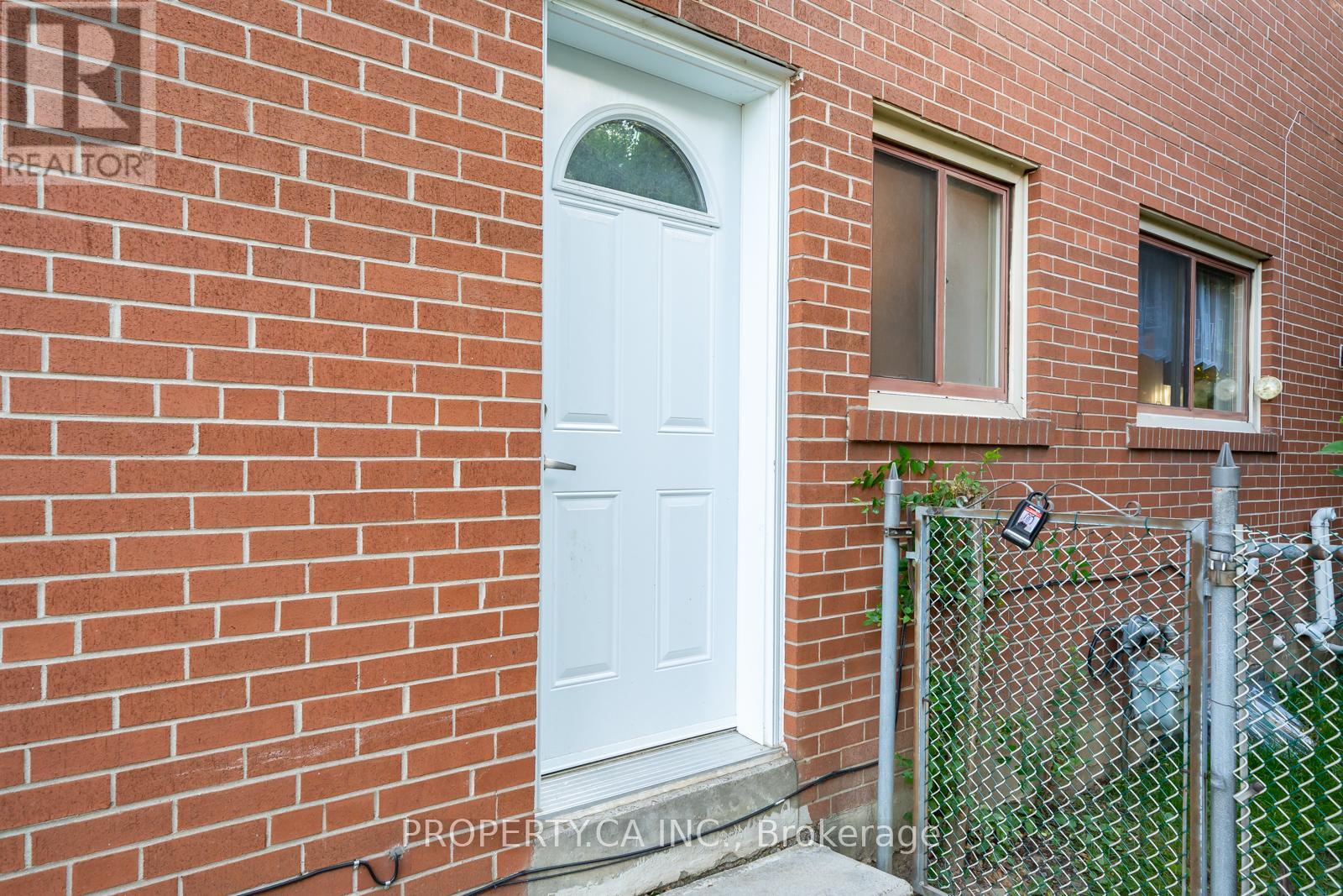 98 Tanjoe Crescent, Toronto, Ontario  M2M 1P7 - Photo 49 - C12529698