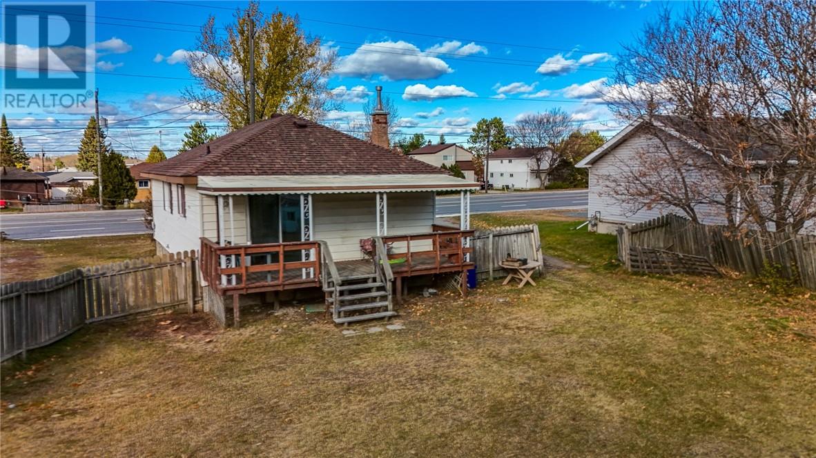 2674 Falconbridge Highway, Garson, Ontario  P3L 1K5 - Photo 3 - 2125533