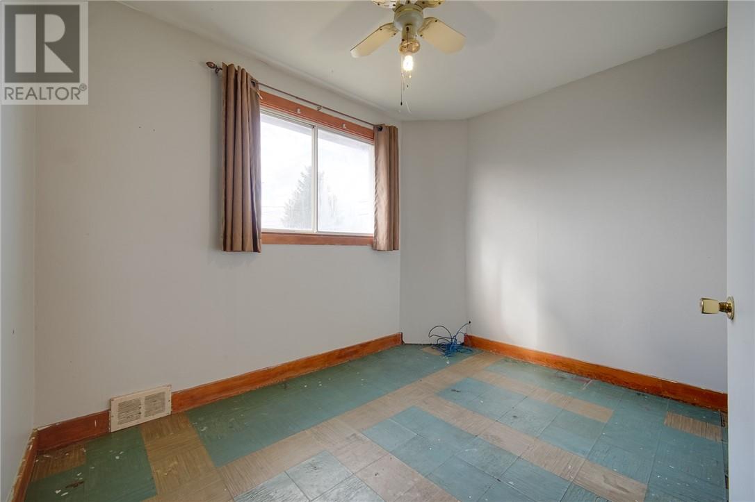 2674 Falconbridge Highway, Garson, Ontario  P3L 1K5 - Photo 11 - 2125533