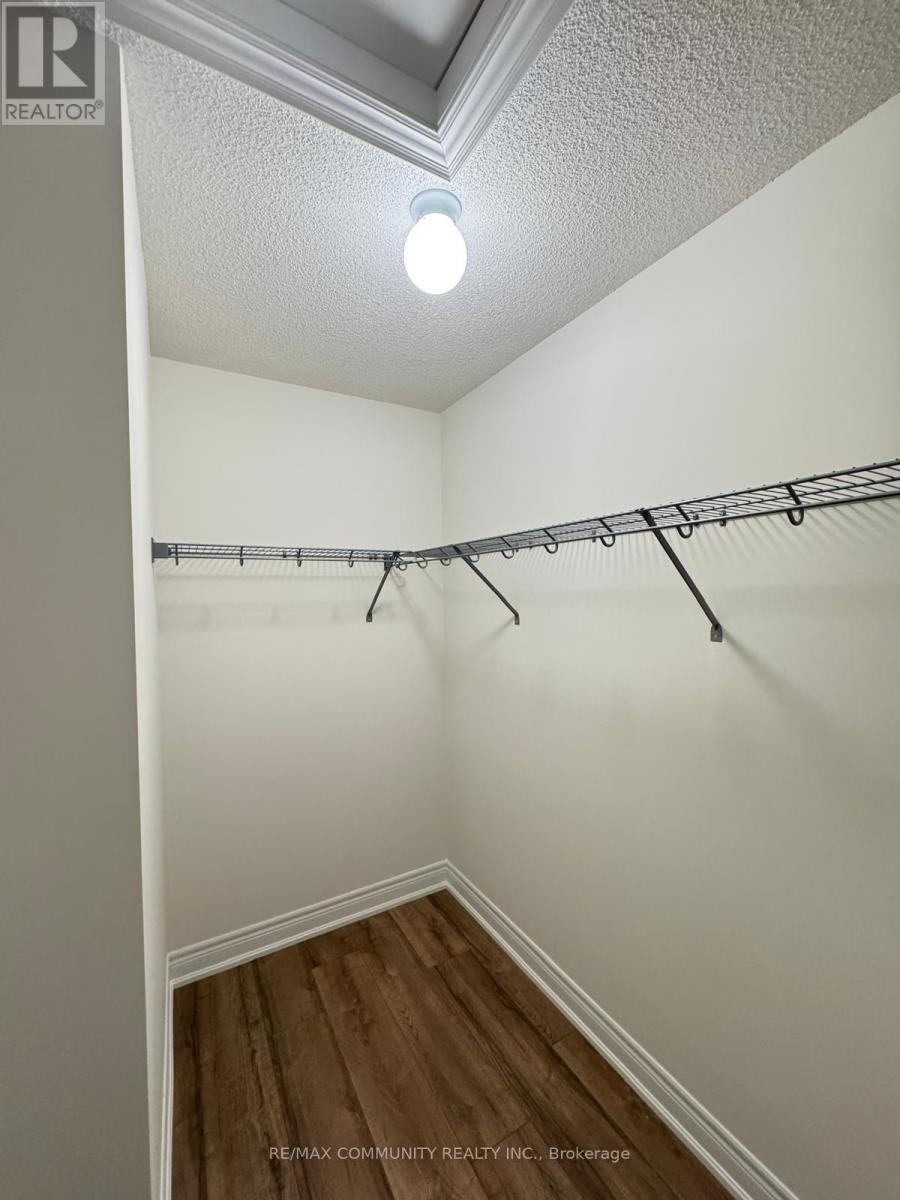 2978 Gatestone Path, Pickering, Ontario  L1X 2R5 - Photo 16 - E12529516