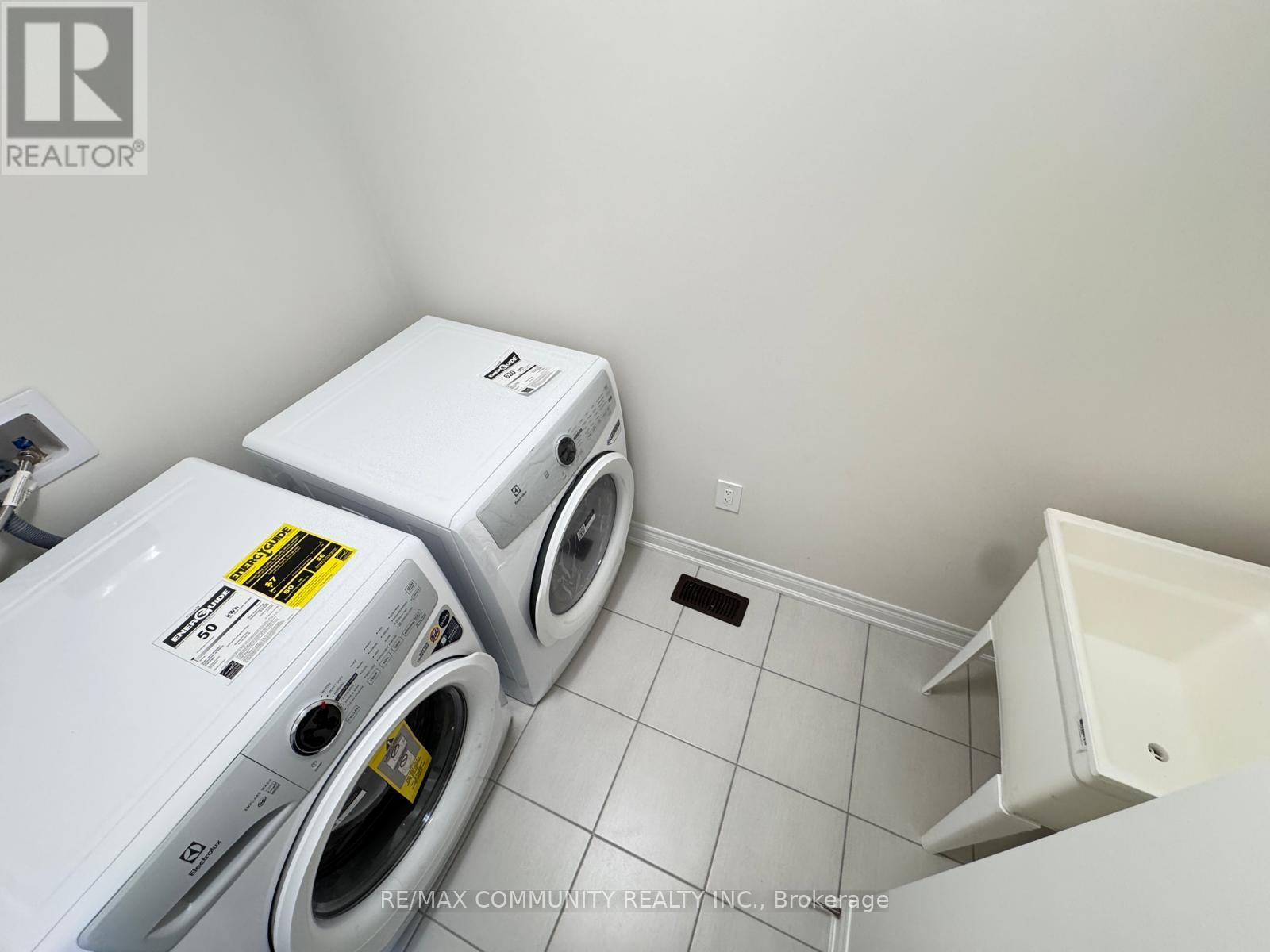 2978 Gatestone Path, Pickering, Ontario  L1X 2R5 - Photo 22 - E12529516