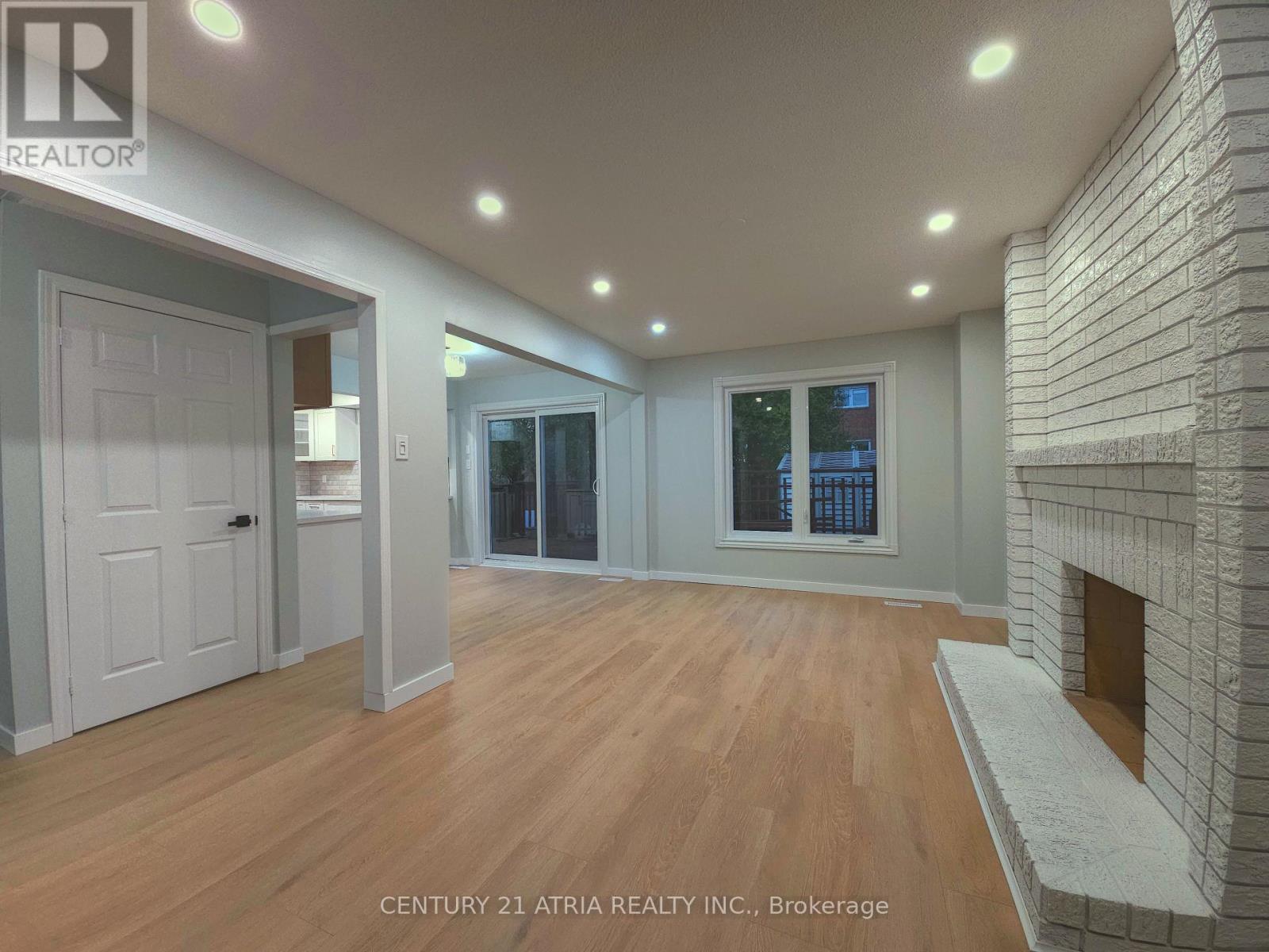 76 Carisbrooke Square, Toronto, Ontario  M1B 4M4 - Photo 8 - E12529652