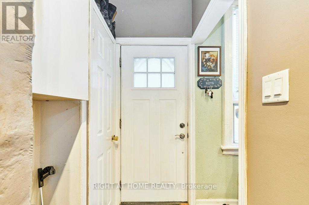 562 Simcoe Street S, Oshawa, Ontario  L1H 4K2 - Photo 13 - E12529718