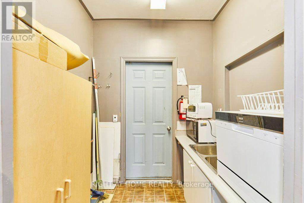 562 Simcoe Street S, Oshawa, Ontario  L1H 4K2 - Photo 21 - E12529718