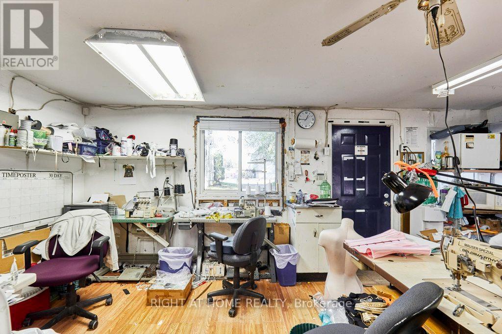 562 Simcoe Street S, Oshawa, Ontario  L1H 4K2 - Photo 24 - E12529718