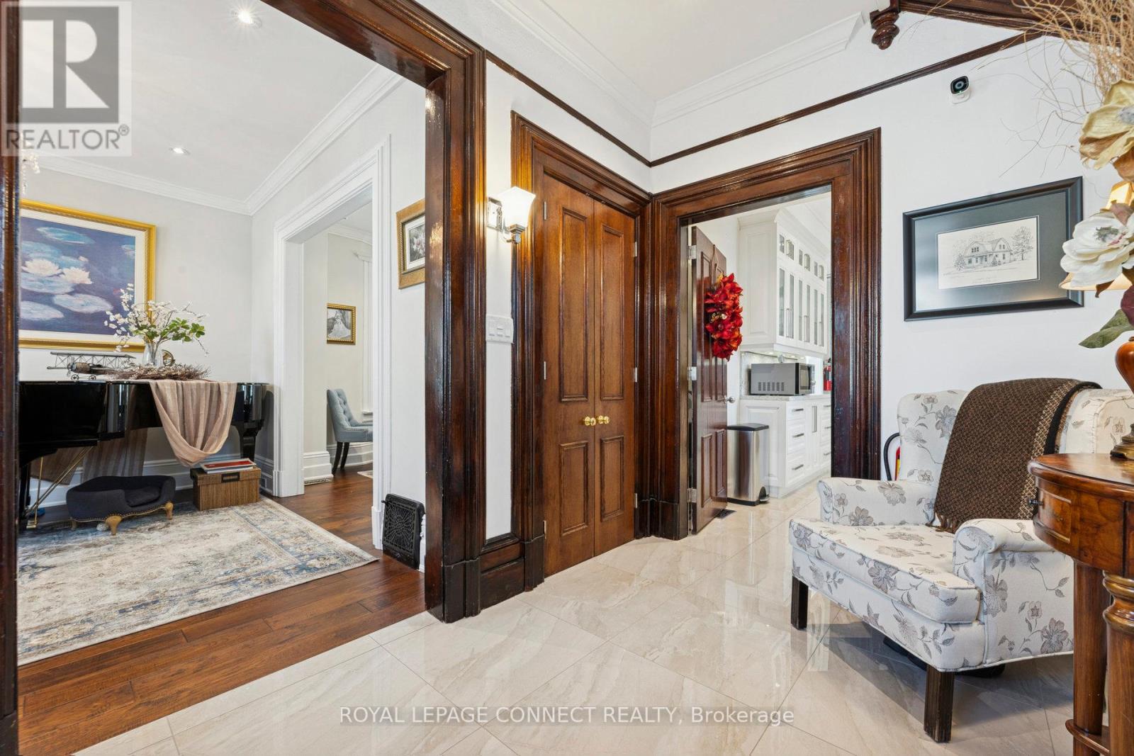 567 Kingston Road W, Ajax, Ontario  L1S 6M1 - Photo 9 - E12528322