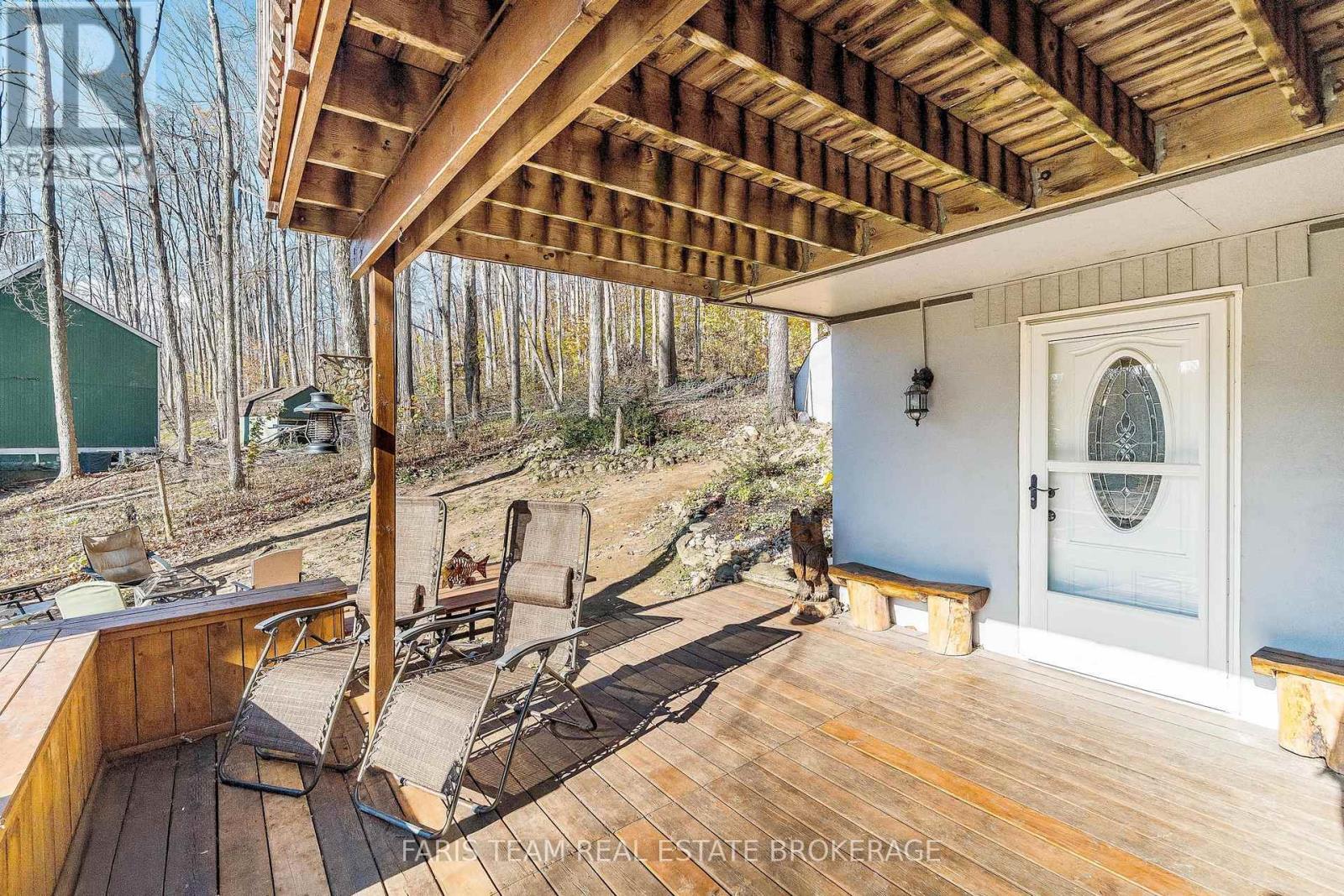 13 Cayuga Court, Oro-Medonte, Ontario  L0K 1E0 - Photo 2 - S12489658