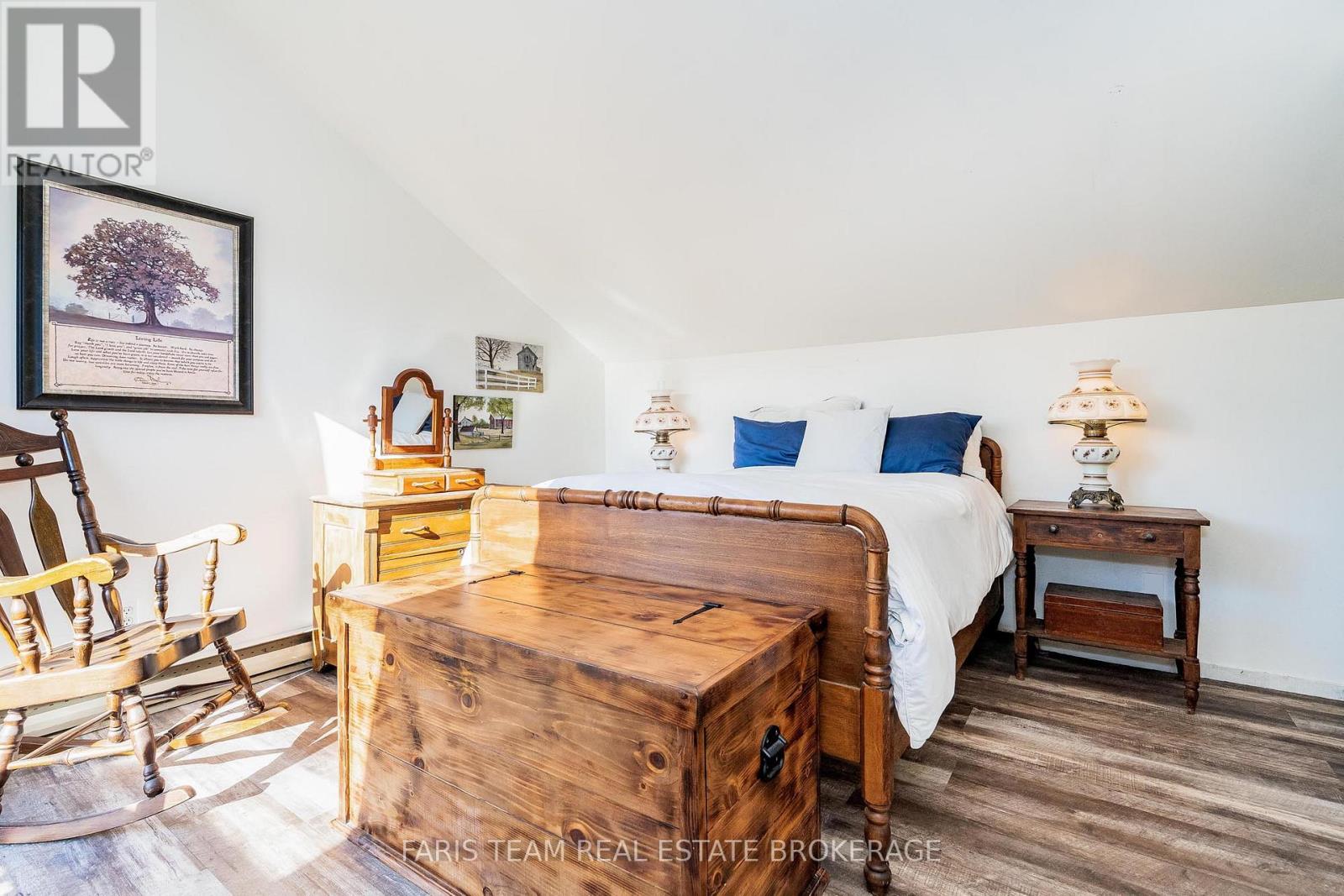 13 Cayuga Court, Oro-Medonte, Ontario  L0K 1E0 - Photo 14 - S12489658