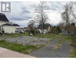 429 Pleasant Street, New Glasgow, Ca