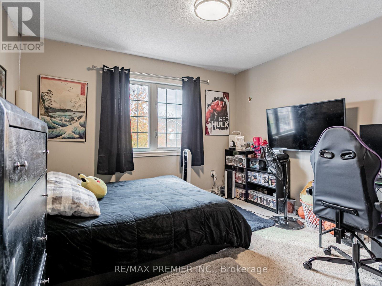 11 Four Seasons Circle, Brampton, Ontario  L7A 2A8 - Photo 15 - W12529038