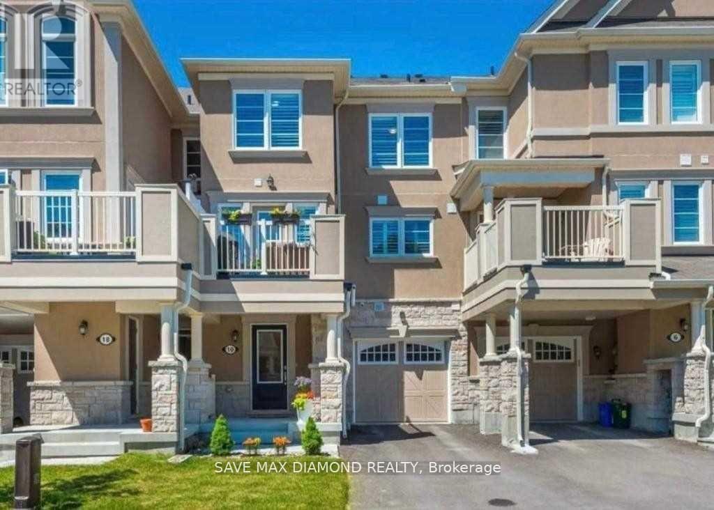 10 MINLOW WAY, Aurora, Ontario