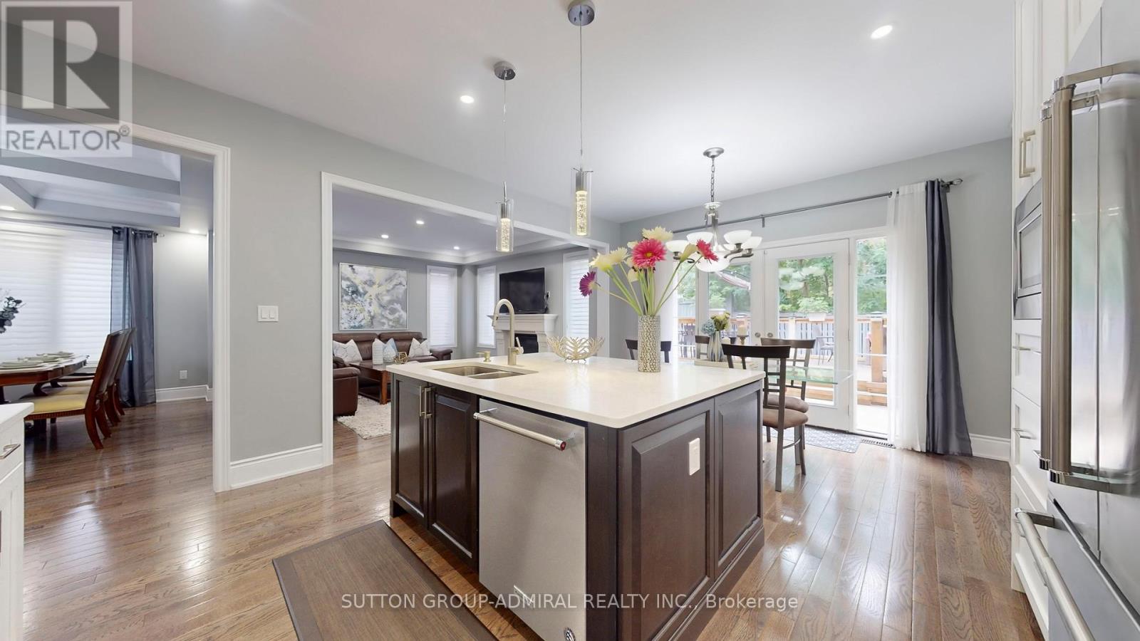 7 Fitzmaurice Drive, Vaughan, Ontario  L6A 4X7 - Photo 11 - N12529582