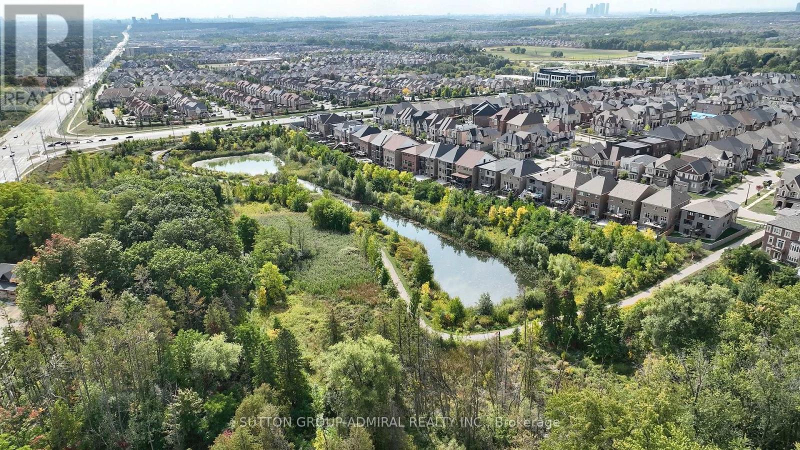 7 Fitzmaurice Drive, Vaughan, Ontario  L6A 4X7 - Photo 44 - N12529582