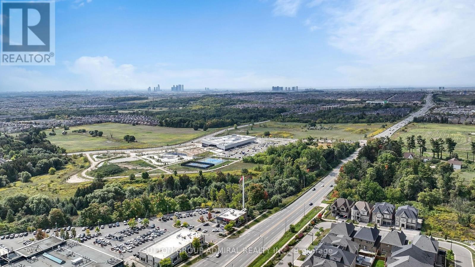 7 Fitzmaurice Drive, Vaughan, Ontario  L6A 4X7 - Photo 45 - N12529582