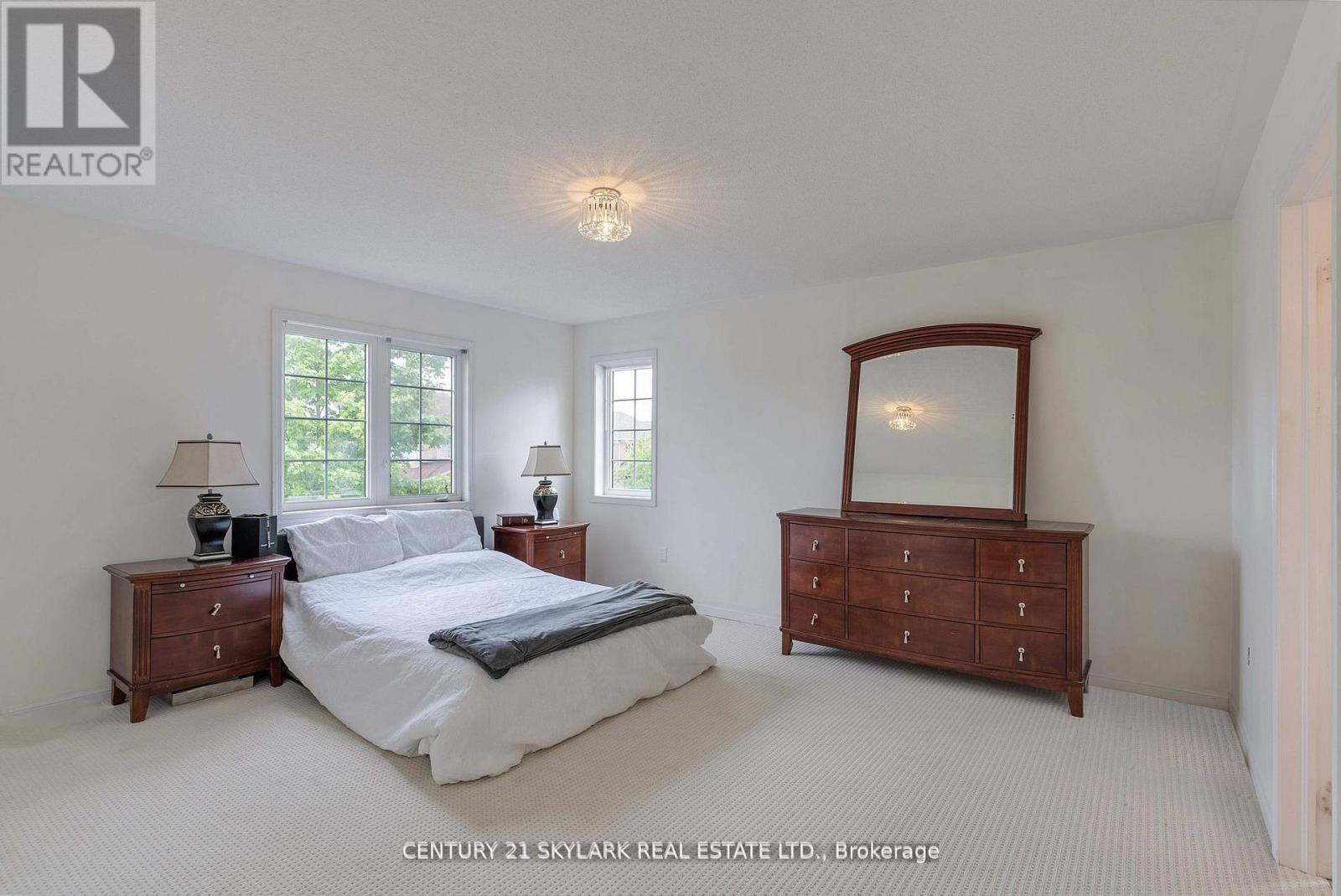 149 Newman Avenue, Richmond Hill, Ontario  L4E 4N3 - Photo 24 - N12529636